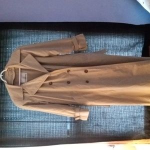 London Fog Trench Coat excellent condition size 4 regular